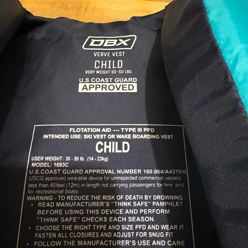 Toddler Life Vest: 30-50lbs - Picture 3 of 3